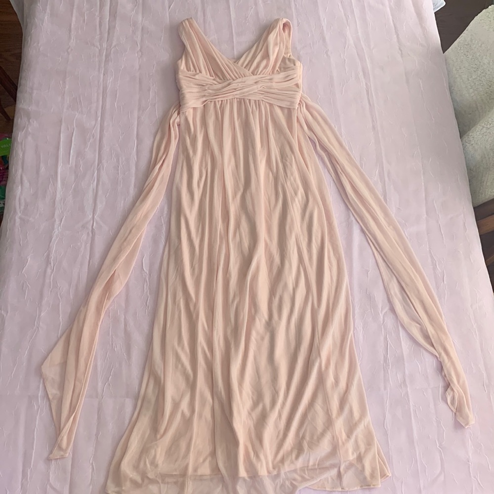 David’s Bridal floor length gown Size:8